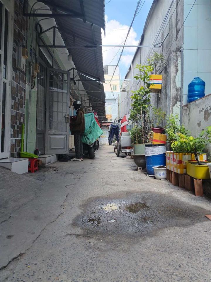 Bán nhà 1 lầu 1/ngắn đường Lê Văn Khương P.Tân Thới Hiệp Q.12 TP.HCM.