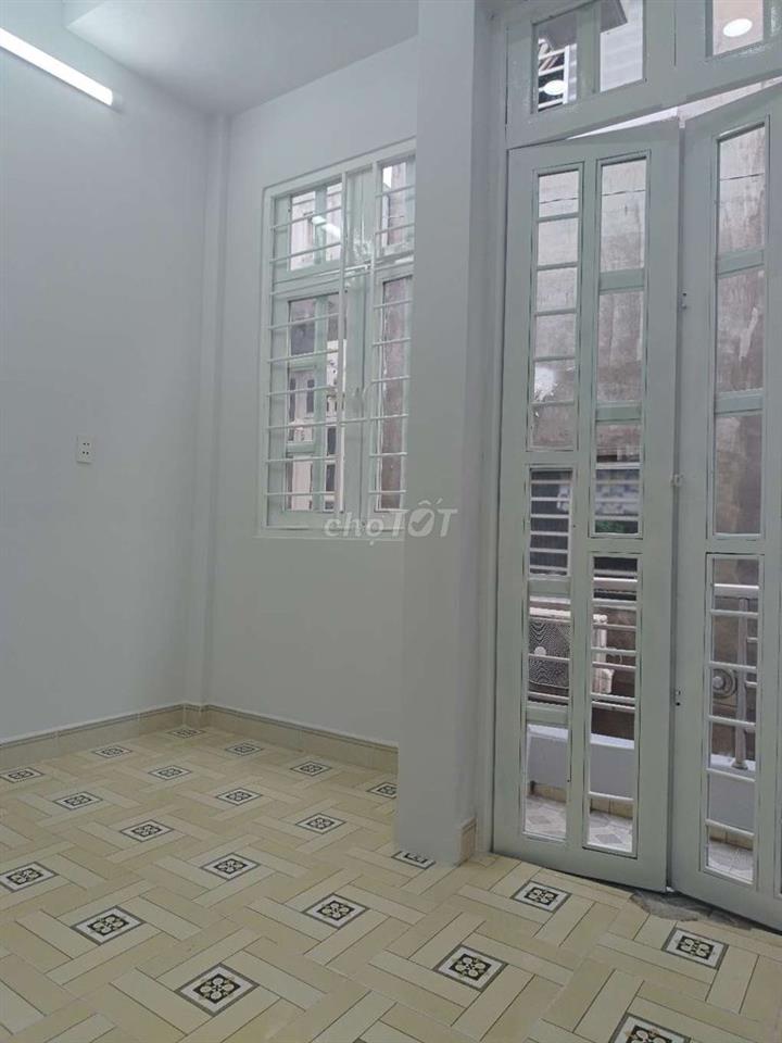 Bán nhà 1 lầu 2/ngắn đường Tân Thới Hiệp 06 P.Tân Thới Hiệp Quận 12