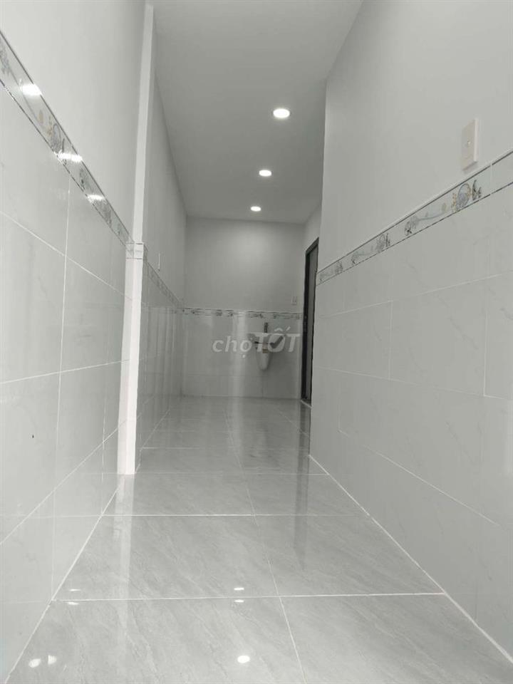 Bán đúc lửng 2/ngắn đường HT 43 P.Tân Thới Hiệp Quận 12 TP.HCM.