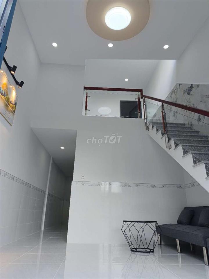 Bán đúc lửng 2/ngắn đường HT 43 P.Tân Thới Hiệp Quận 12 TP.HCM.