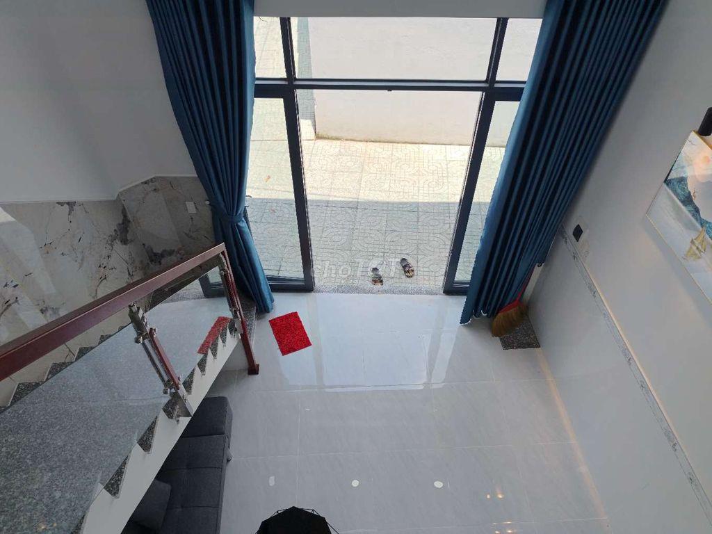 Bán đúc lửng 2/ngắn đường HT 43 P.Tân Thới Hiệp Quận 12 TP.HCM.