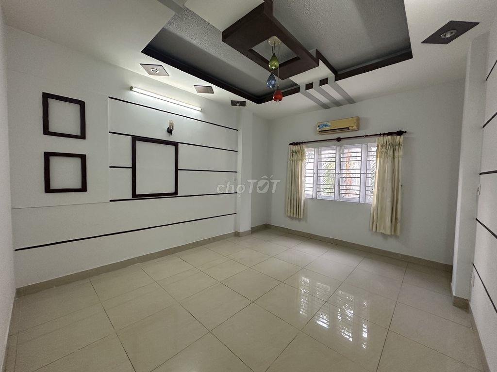 GIÁ SỐC! 🏡 NHÀ CHÍNH CHỦ Q.12 – 2 MẶT TIỀN – 5PN – XE HƠI VÀO NHÀ