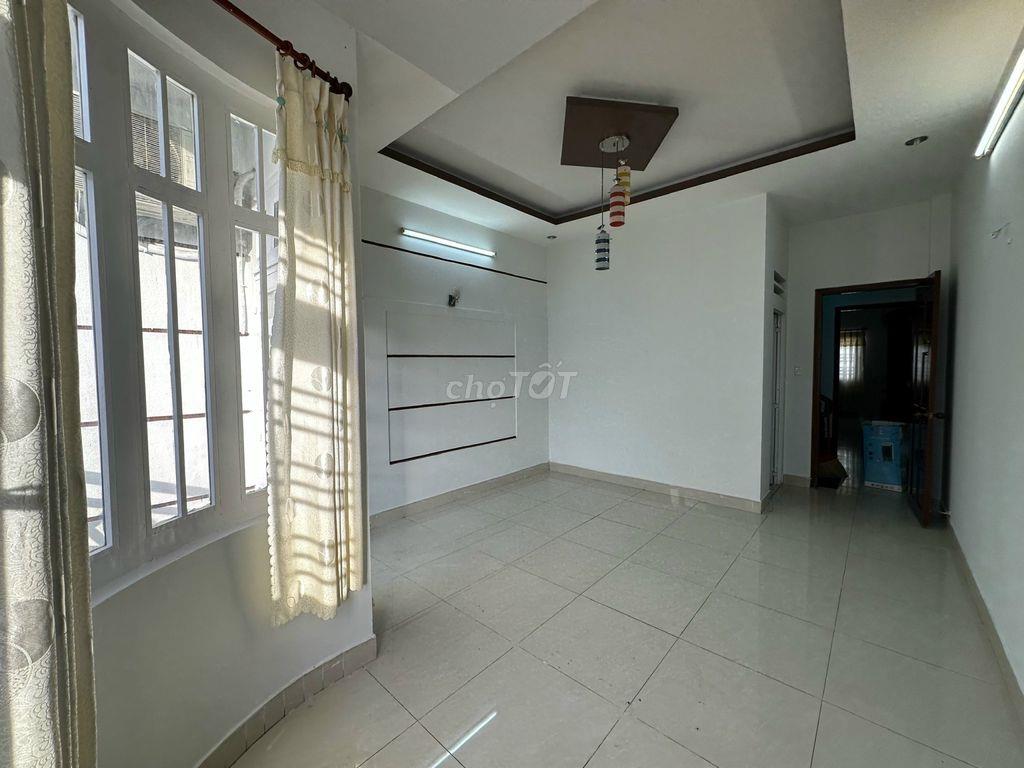 GIÁ SỐC! 🏡 NHÀ CHÍNH CHỦ Q.12 – 2 MẶT TIỀN – 5PN – XE HƠI VÀO NHÀ