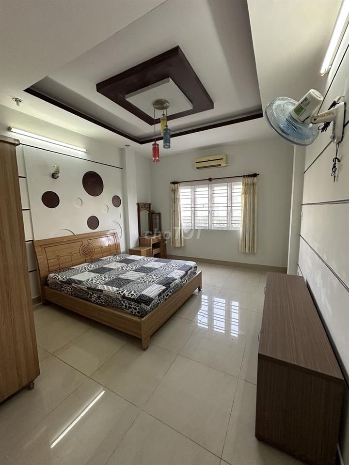 GIÁ SỐC! 🏡 NHÀ CHÍNH CHỦ Q.12 – 2 MẶT TIỀN – 5PN – XE HƠI VÀO NHÀ