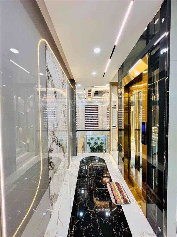 mặt tiền số 68, có thang máy, trệt lửng 4 lầu, đường trần thị cờ
