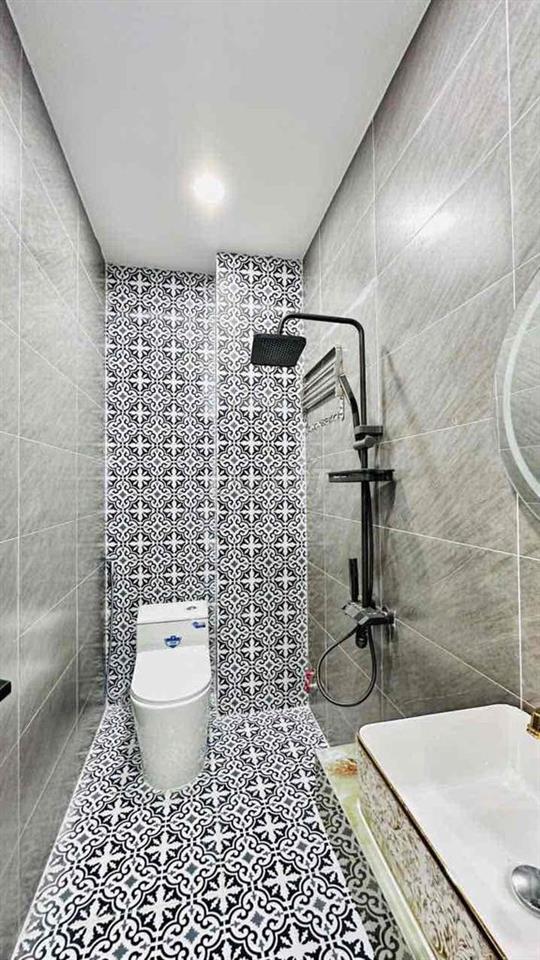 chính chủ cần bán gấp nhà vườn lài 4 x 14 m