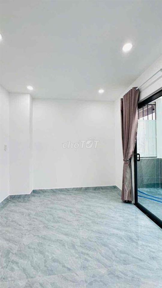 chính chủ cần bán gấp nhà vườn lài 4 x 14 m
