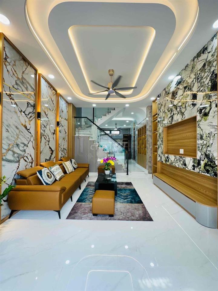 nhà xây mới, có 3 PN, sổ hồng riêng quận 12