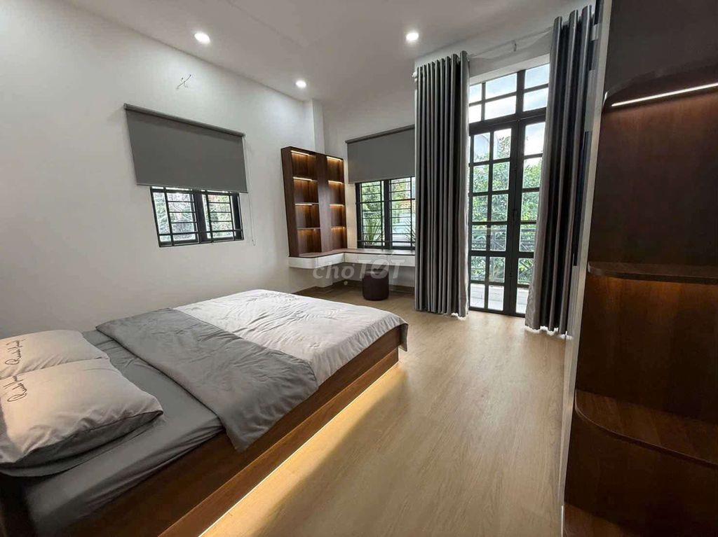 Rẻ hơn trong khu vực, dọn vào ở ngay hẻm xe hơi thông.