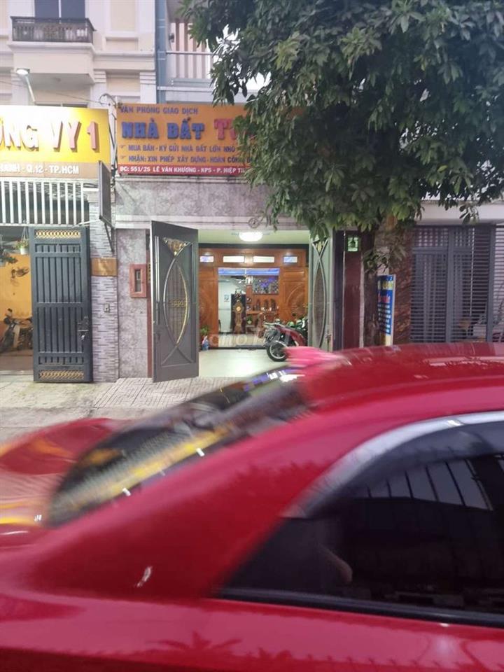 BÁN NHÀ MẶT TIỀN