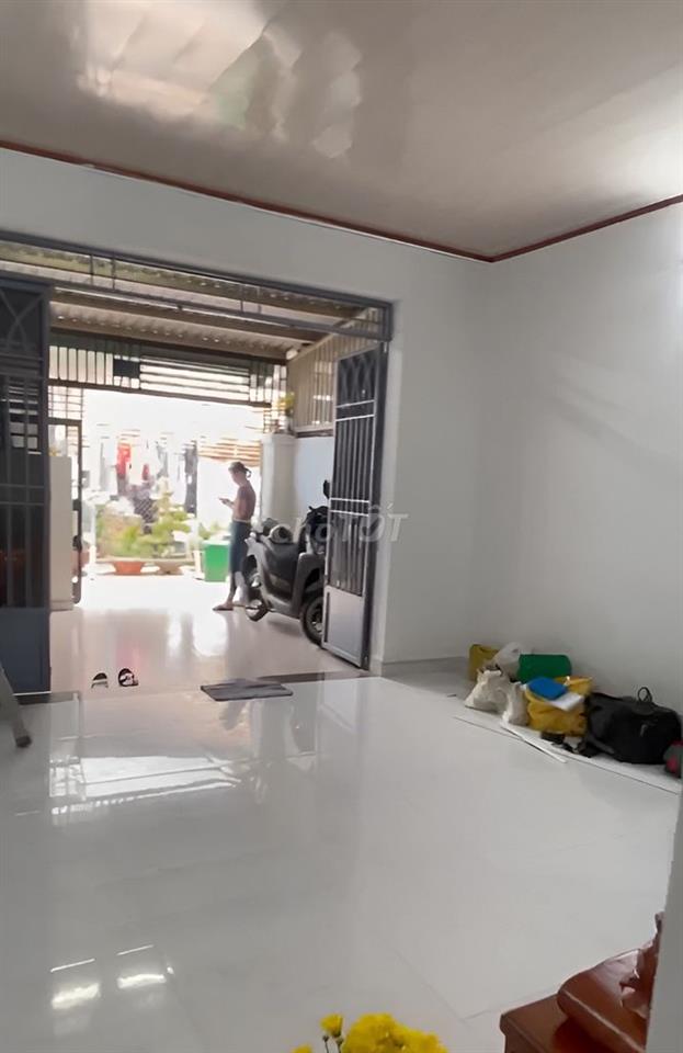 Bán Nhà Cấp 4 Đang Cho Thuê Hẻm 2/ Quốc Lộ 1A P. Trung Mỹ Tây Quận 12 