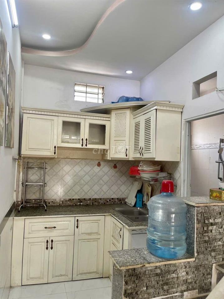 Nhà thạnh Lộc Q12 1 lầu hẻm xe hơi