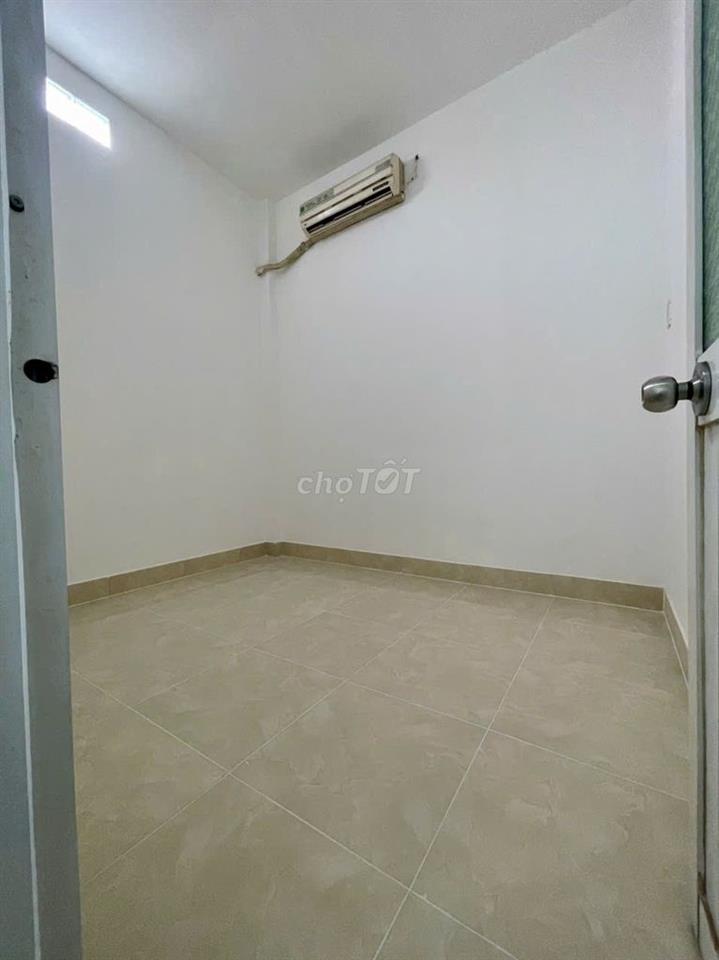 Nhà thạnh Xuân 25 Q12 1 lầu 2pn hẻm thông buôn bán