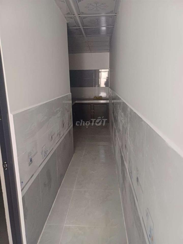 Nhà mới xây dựng xông Cần bán