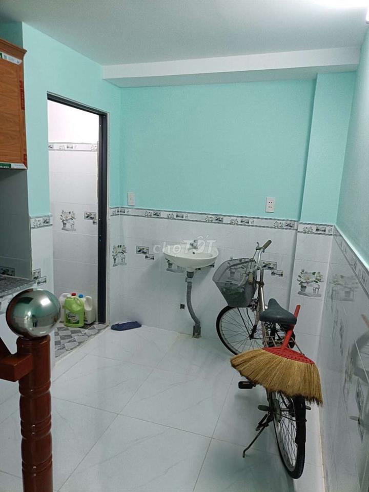 cần bán nhà gác lửng, phường hiệp Thành quận 12