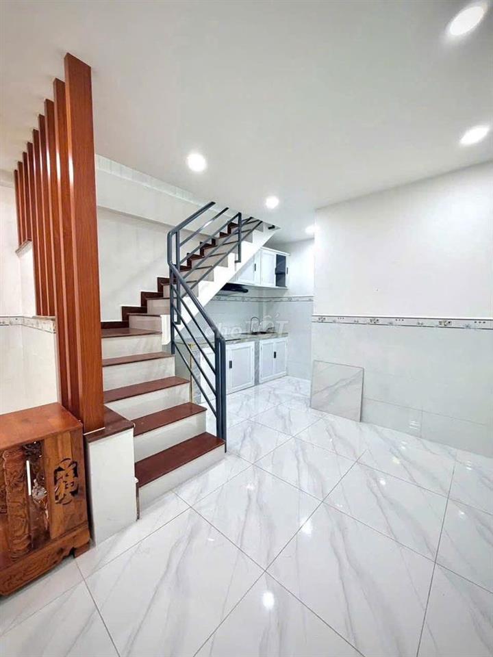 BÁN NHÀ TÔ NGỌC VÂN GẦN CHỢ THẠNH XUÂN Q12