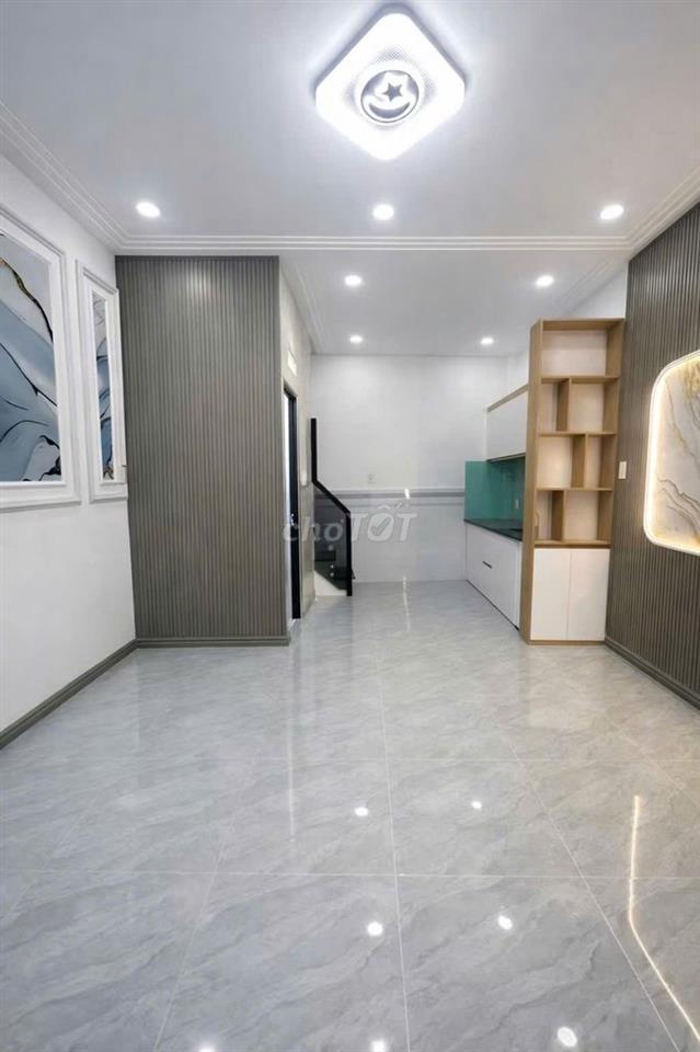 BÁN NHÀ ĐƯỜNG TÔ KÝ Q12