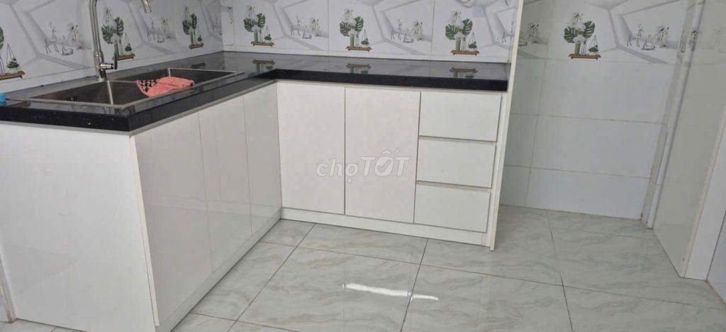Cần bán nhà hẻm mới đẹp gần đường Lê Thị Riêng , P. Thới An