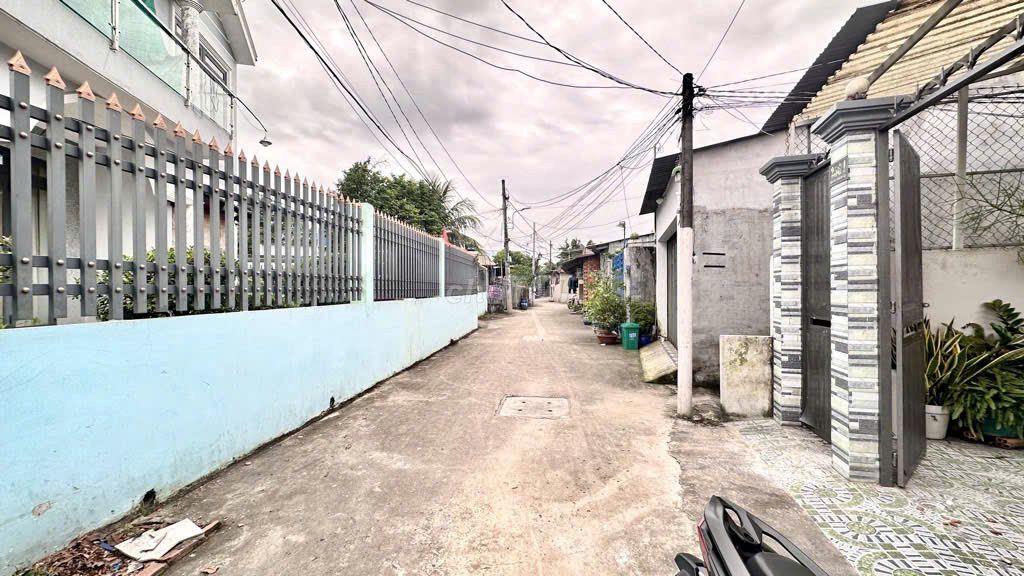 🔥 Nhà 3 Tầng – 4PN – 4x23 ~ 100m2 – Hẻm Xe Hơi Lê Văn Khương Quận 12