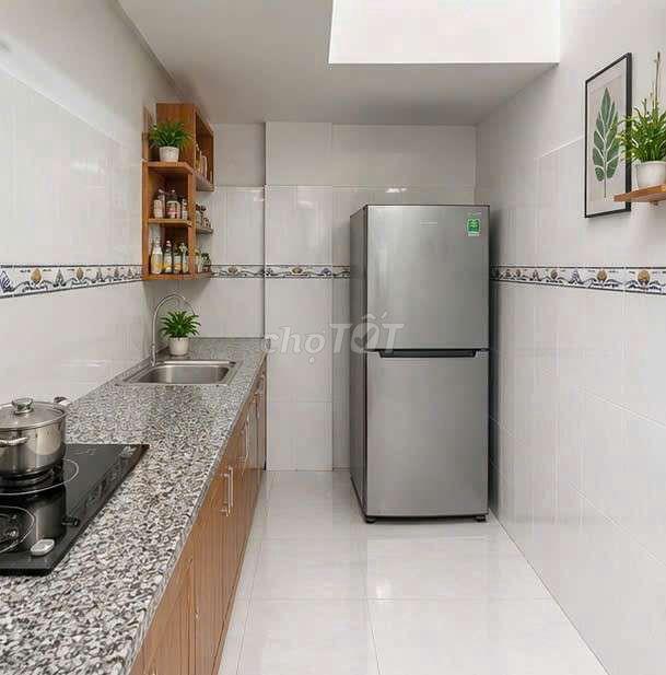 Nguyễn thị kiểu 50m,HxH ,btct, nhà 2 tầng