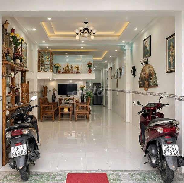 Nguyễn thị kiểu 50m,HxH ,btct, nhà 2 tầng