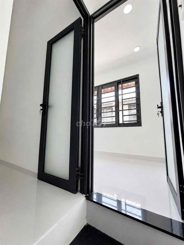 750 TRIỆU CÓ NGAY NHÀ RIÊNG KHÔNG GIAN SỐNG – 2 LẦU – 2 PN-NỞ HẬU