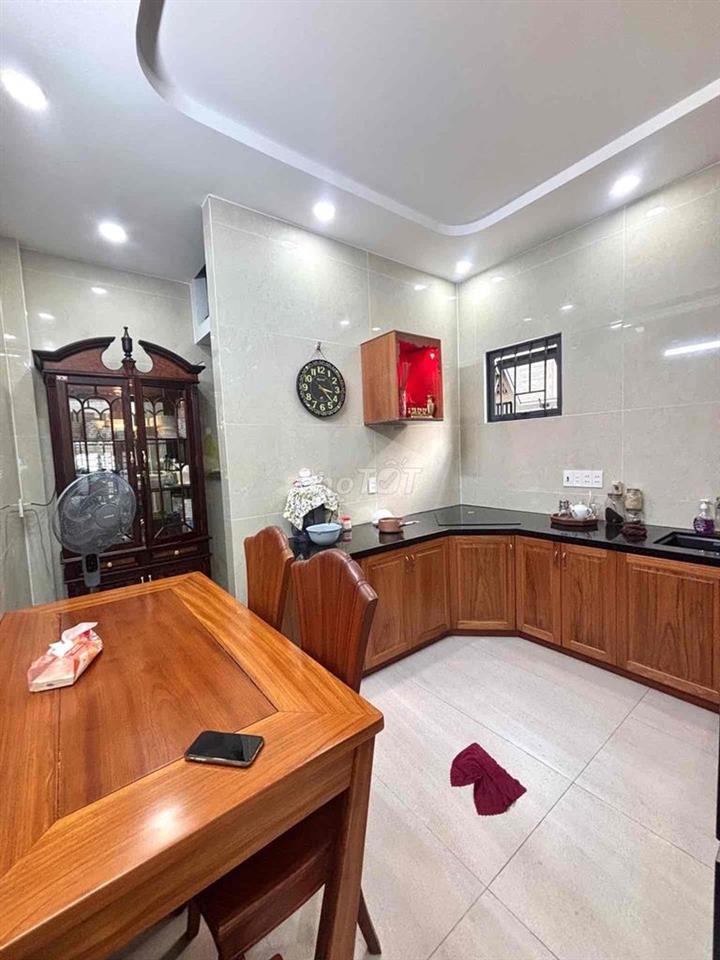68m - 4.1 Tỷ - HẺM 5m - NGAY UỶ BAN PHƯỜNG - (KO LỖI KO QUY HOẠCH)
