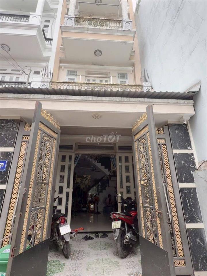 NHÀ KHU TRUNG TÂM PHƯỜNG TÂN THỚI HIỆP QUẬN 12