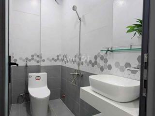 Nhà đẹp ở đường nguyễn văn quá giá còn thương lượng