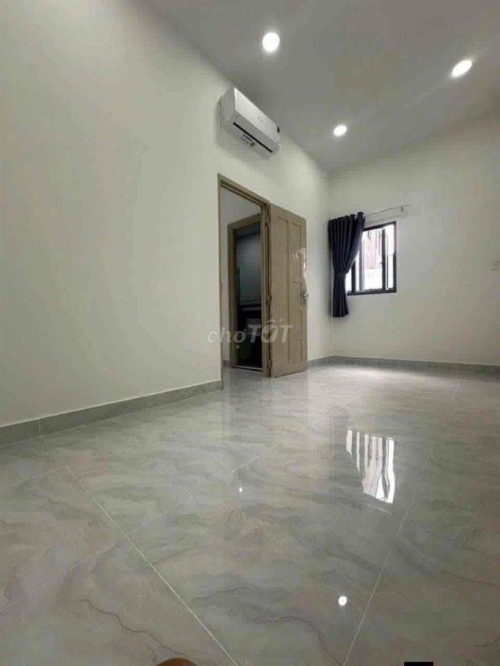 Bán nhà hẻm xe tải Lê Văn Khương giá còn giảm sâu