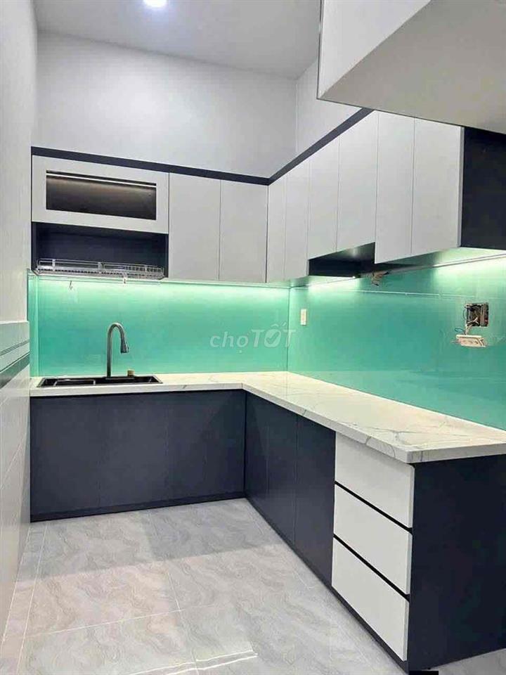 Bán nhà hẻm xe tải Lê Văn Khương giá còn giảm sâu