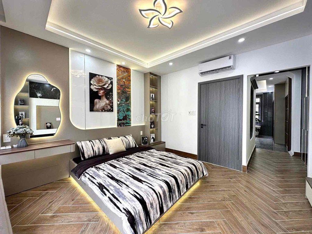🌟 Gần Metro & Gò Vấp, Nhà 5 Tầng Gara Ô Tô, Chỉ 7,28 Tỷ