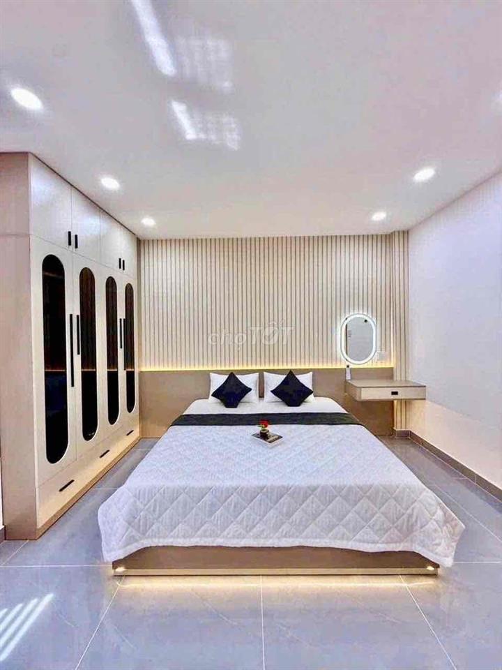 🔥 Nhà 5 Tầng Gara Ô Tô, Khu Đồng Bộ Đường 10m, Sát Gò Vấp – Chỉ 6,89 T