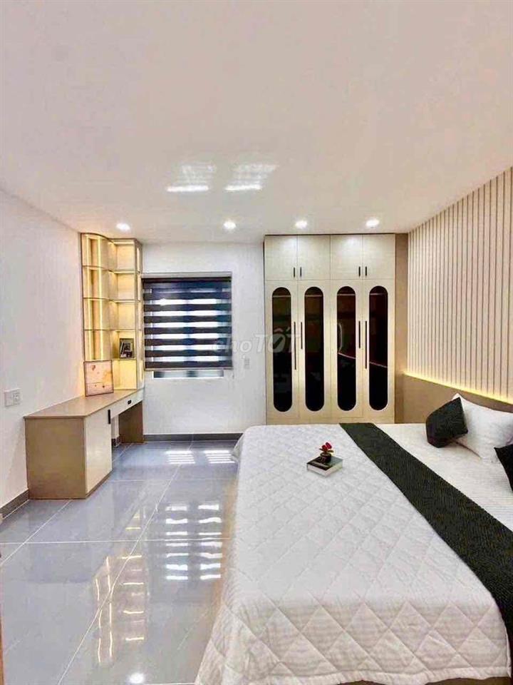 🔥 Nhà 5 Tầng Gara Ô Tô, Khu Đồng Bộ Đường 10m, Sát Gò Vấp – Chỉ 6,89 T