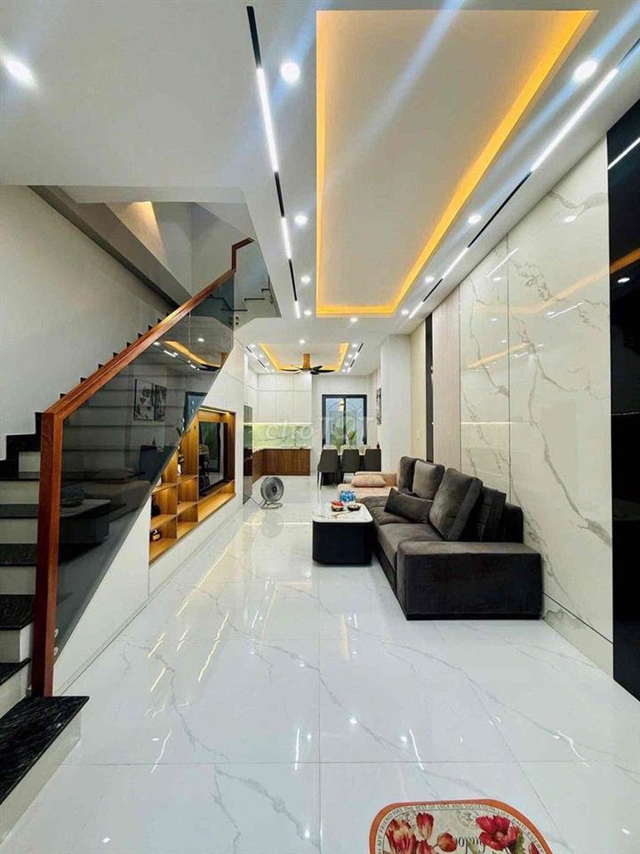 XÂY MỚI 4 TẤM - TẶNG FULL NỘI THẤT - VỊ TRÍ CỰC ĐẸP - SÁT NÁCH GÒ VẤP.