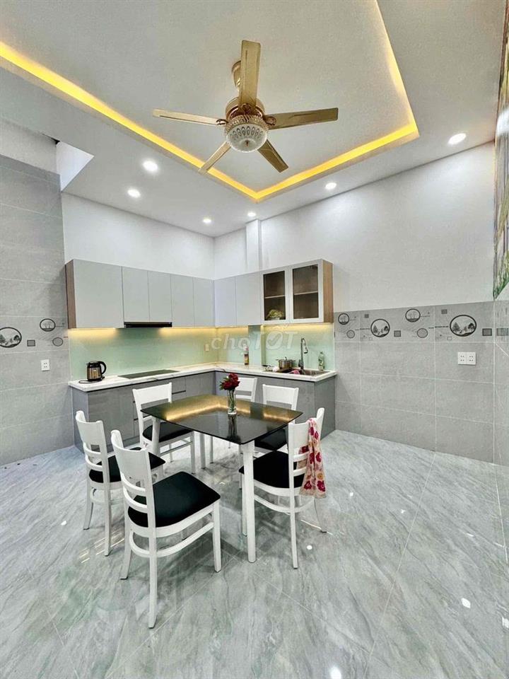 💎 Nhà Nở Hậu Đẹp – Gần Chợ Bắp, Chợ Hạt Điều – Chỉ 4 Tỷ 860