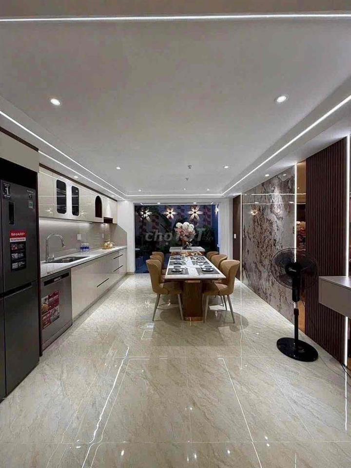 ✨ Siêu Phẩm TL37, Thang Máy, 316m² Sàn, Gần Ngã 4 Ga, Giá Tốt