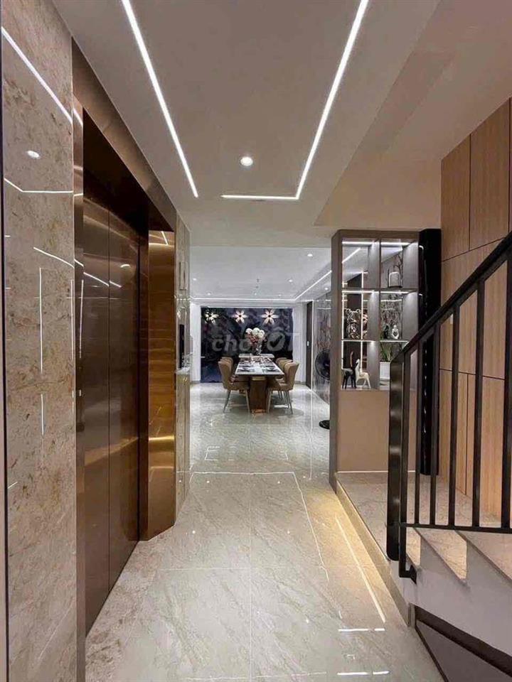 ✨ Siêu Phẩm TL37, Thang Máy, 316m² Sàn, Gần Ngã 4 Ga, Giá Tốt