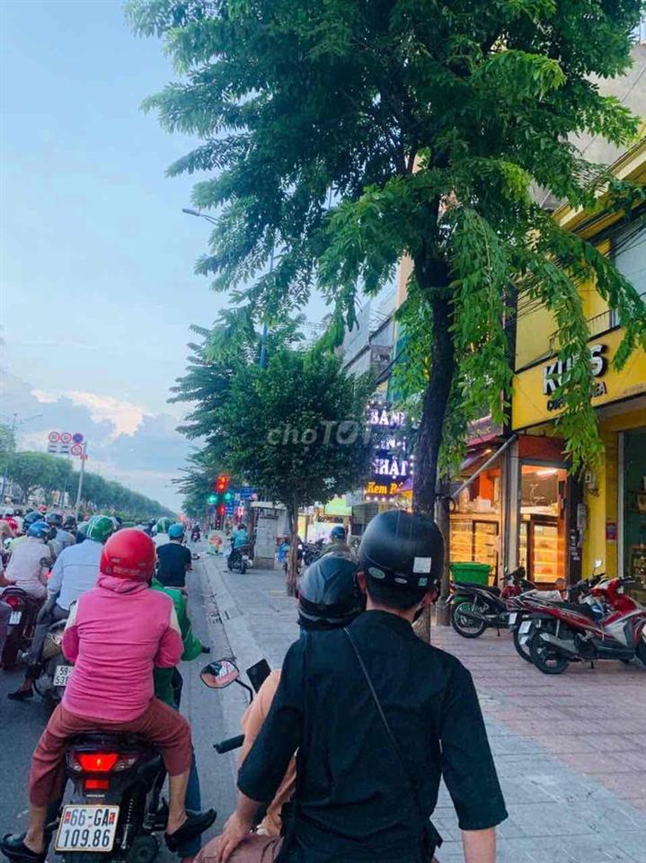 chính chủ bán nhà mặt tiền Trường chinh quận 12