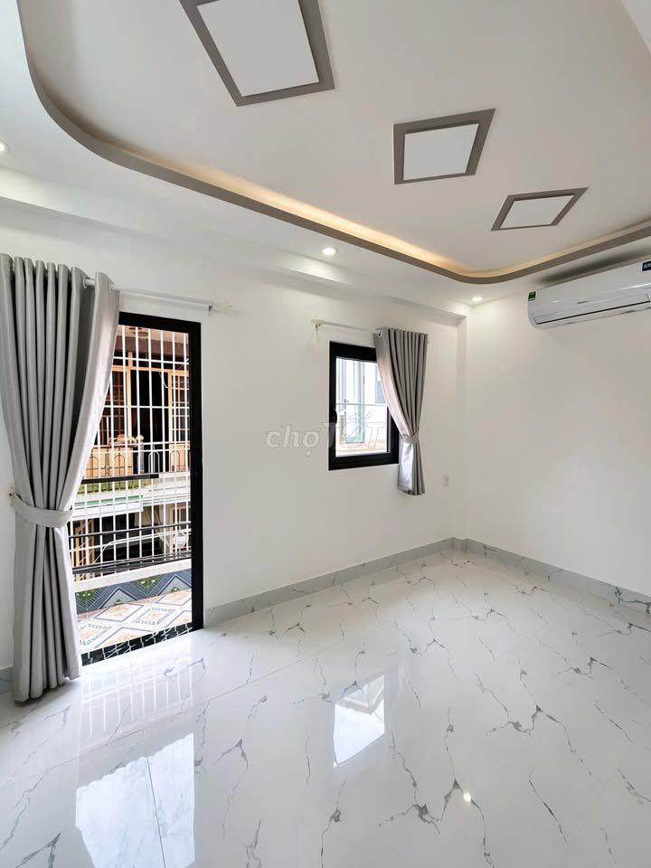 bán nhà tô ký quận 12