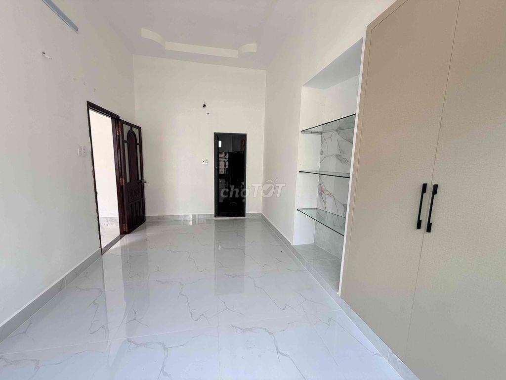 Nhà 100m² SHR giá chỉ 3,75 tỷ – Ngang 8m, gần Gò Vấp, kinh doanh tốt