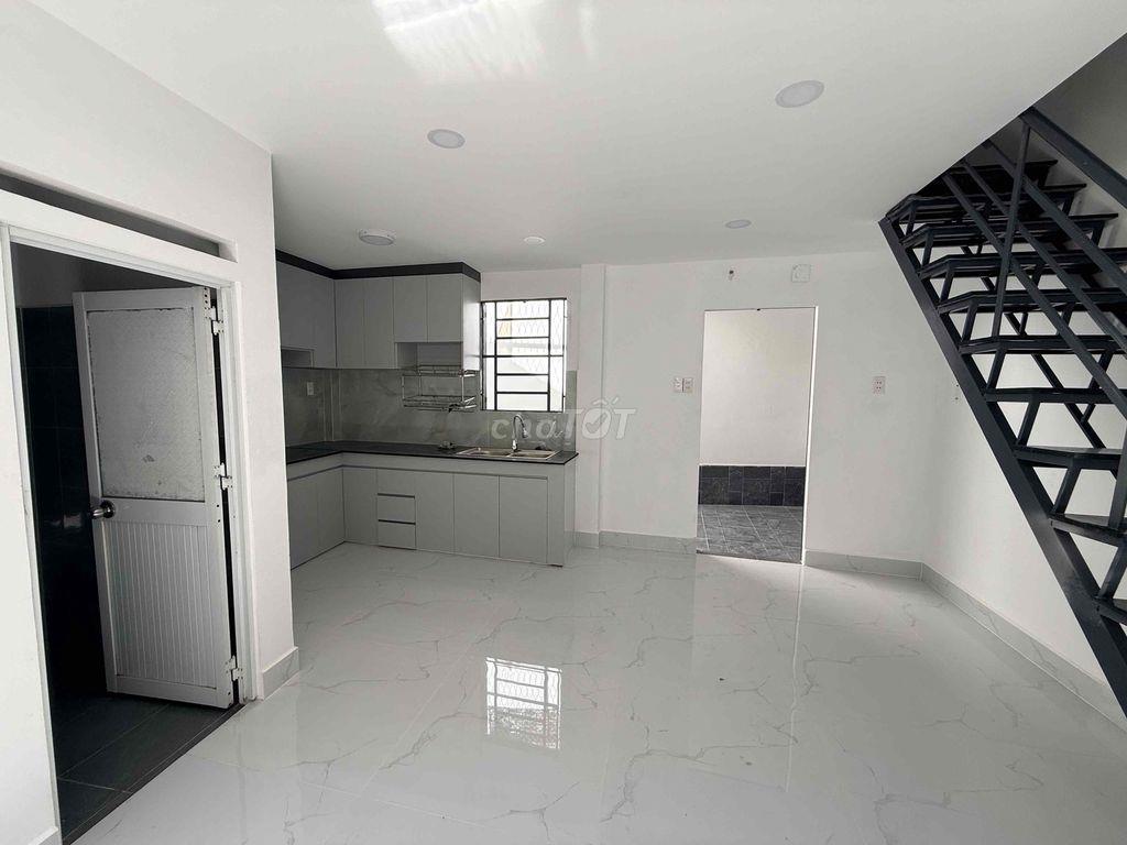 Nhà 100m² SHR giá chỉ 3,75 tỷ – Ngang 8m, gần Gò Vấp, kinh doanh tốt