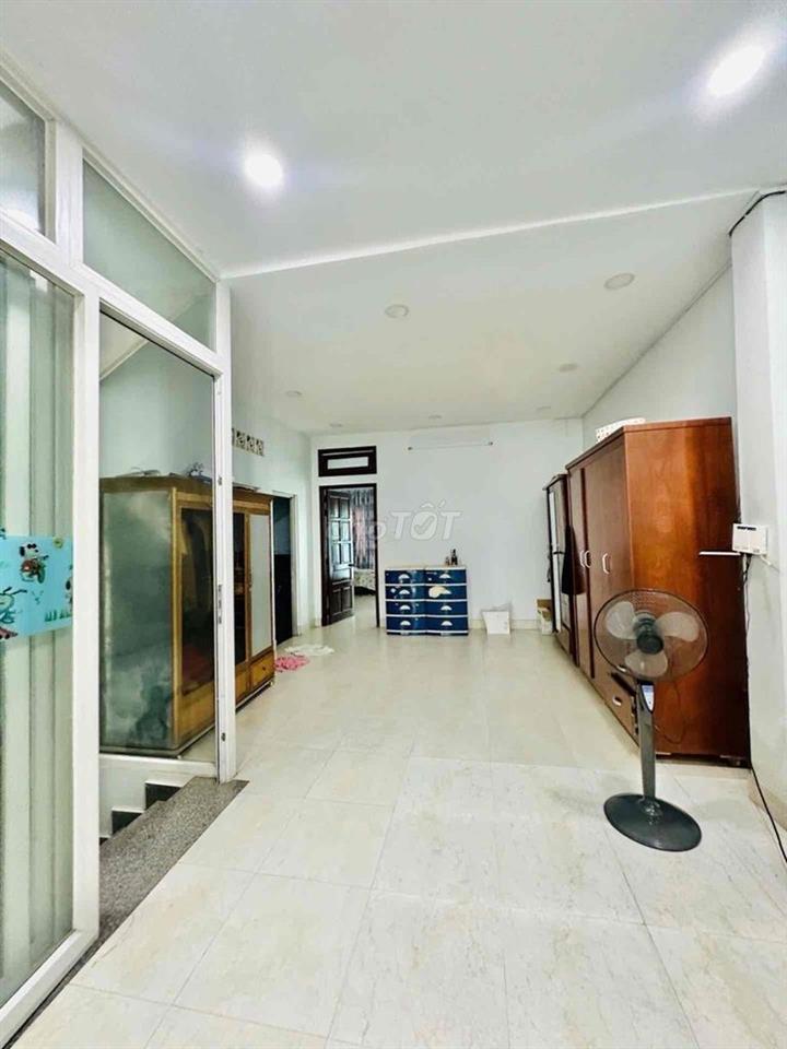Nhà K82 Trung Mỹ Tây 6x20m, 121m², đối diện công viên, KD đẹp