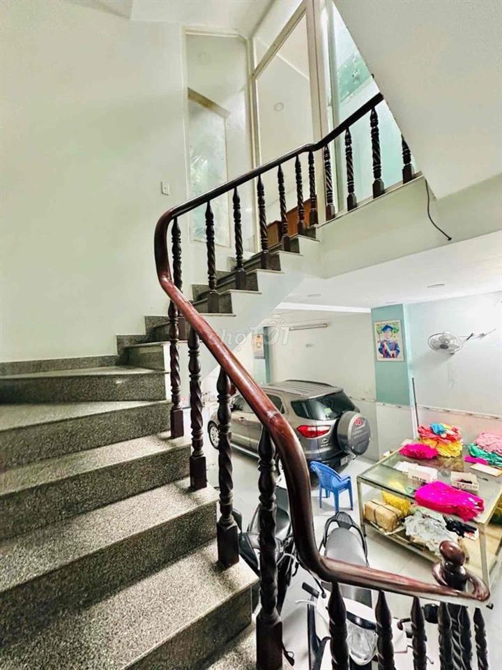 Nhà K82 Trung Mỹ Tây 6x20m, 121m², đối diện công viên, KD đẹp