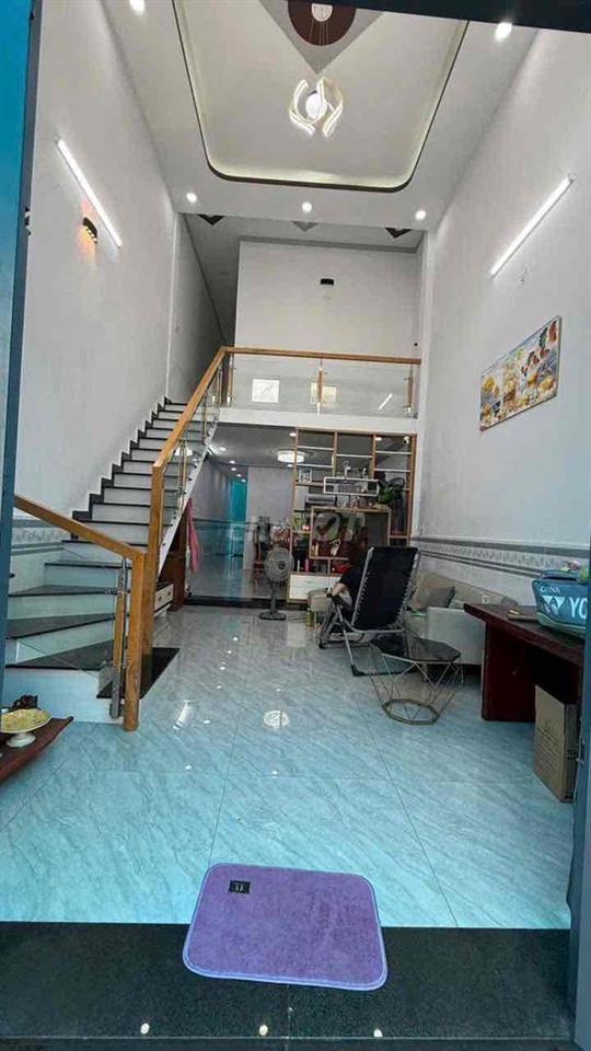 Nhà đẹp 4x16m, 3PN, hẻm 4m Chợ Thiếc, SHR, chỉ 4,25 tỷ TL