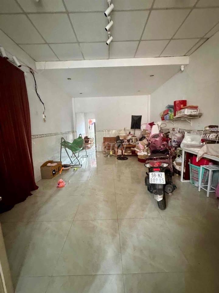 Nhà 2 tầng 4x12 ô tô tới nhà, sát Hiệp Thành City, sổ hoàn công