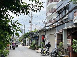 Nhà Đông Hưng Thuận 5x12,6m, 2 tầng, hẻm xe tải, chỉ 5,3 tỷ