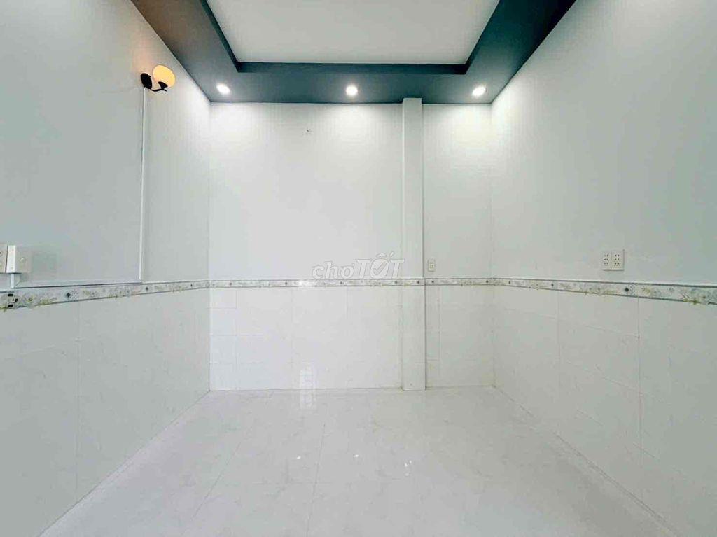 Nhà đẹp 3PN gần Chợ Thiếc - Lê Văn Khương - SHR - Chỉ hơn 4 tỷ