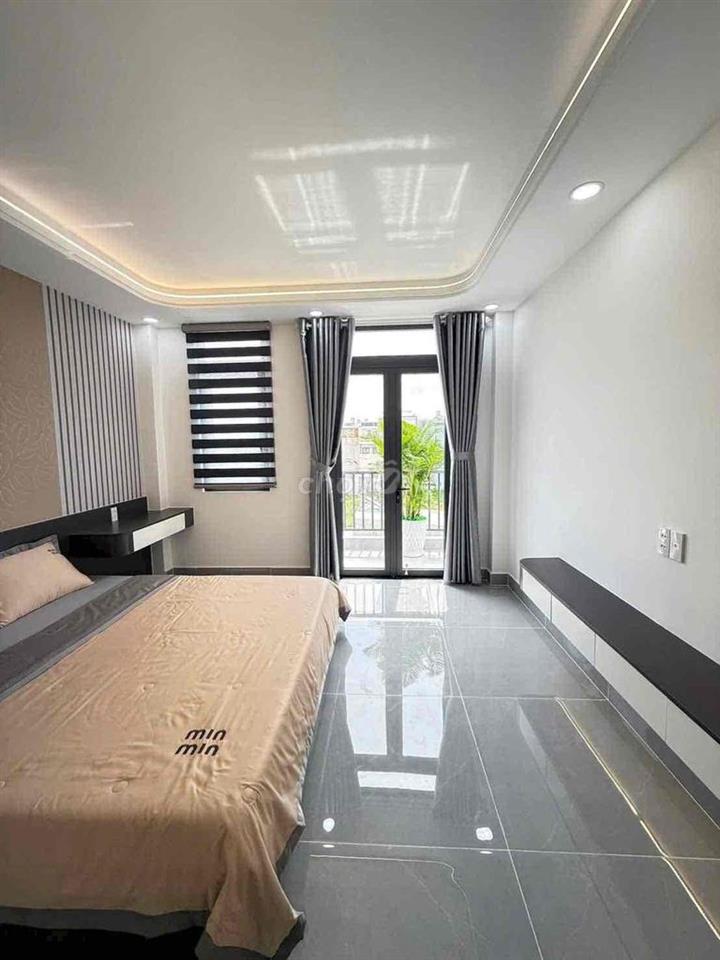 Mặt tiền Thạnh Xuân 21, 6 tầng thang máy, 103m², 9,59 tỷ