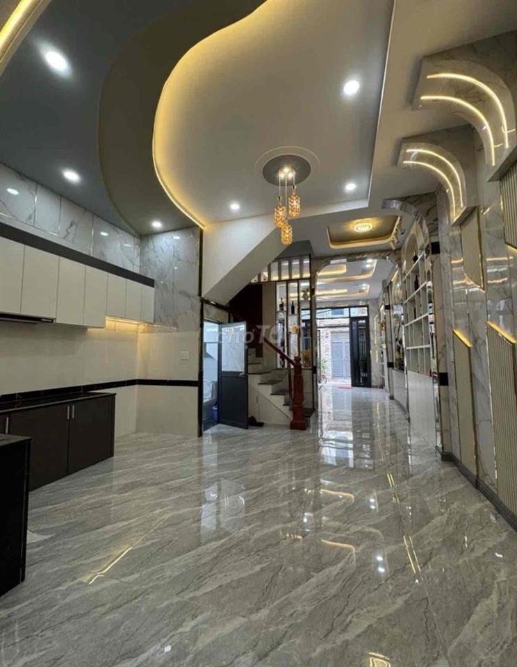 Hiếm! Nhà mới 5x15m, 4PN, full nội thất, ô tô tránh, 6,78 tỷ